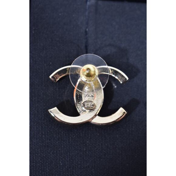 Chanel 23S Gold Crystal Interlocking CC Logo Classic Drop Statement Stud Earring - Picture 11 of 11